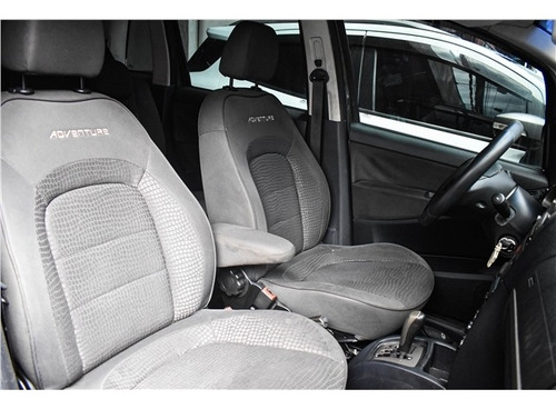 Fiat Idea 1.8 Mpi Adventure 16v Flex 4p Automatizado