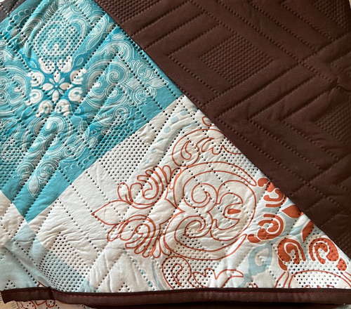 Pack 5 Colchas King Size Capitonado Color Variados Doble Vista