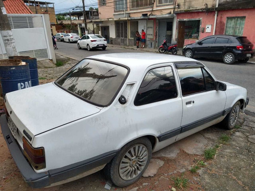 Chevrolet Cor Branca