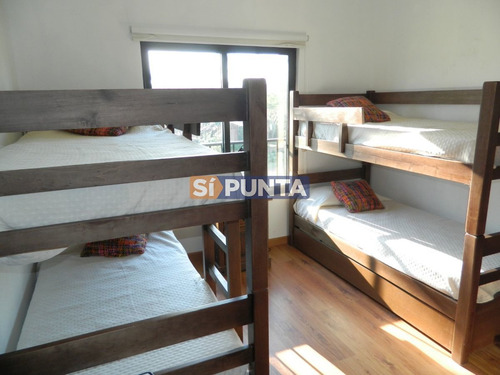 Imagen 12 de 16 de Casa En Venta - La Arbolada