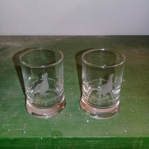 2 Vasos Medidas De Whisky Famous Grouse