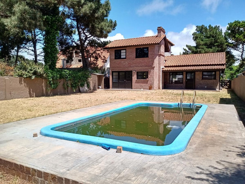 Imagen 10 de 23 de Amplia Casa En Mar De Ajo Con Detalles De Categoría