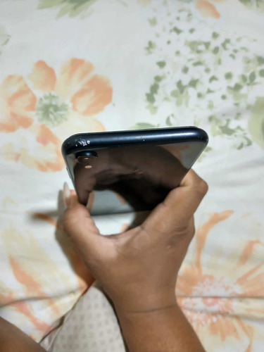 Imagem 3 de 4 de iPhone XR 128gb