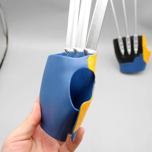 . Figura De Juguete Coleccionable De Logan Wolverine Claws
