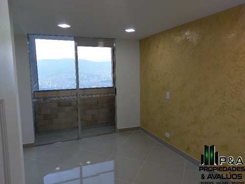 Apartamento En Venta En Medellín - Robledo