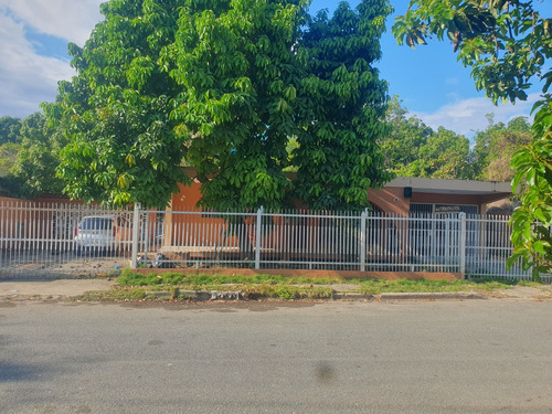 Vendo Hermosa Casa Con Piscina