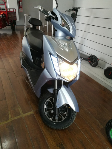 Sunra Leo 2000w Gel Moto 2021 0 Km Scooter Nuevo Electrico A