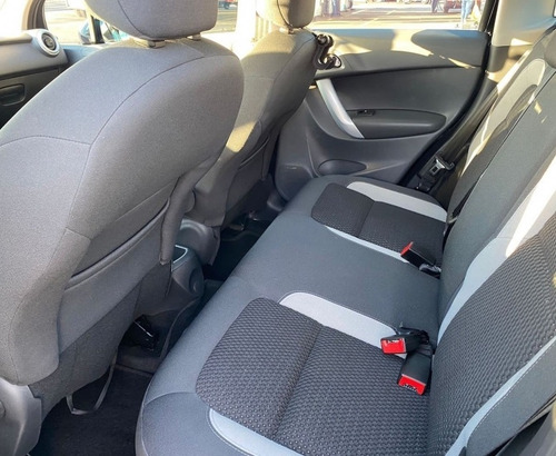 Imagem 7 de 10 de Citroen C3 1.6