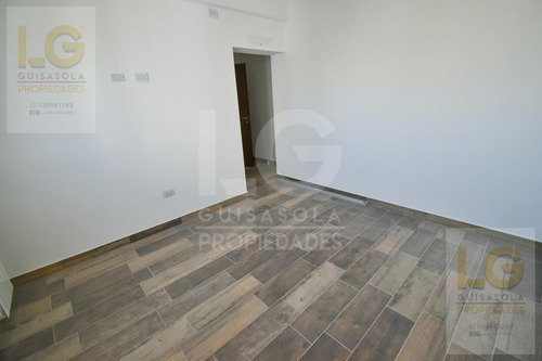 Imagen 23 de 30 de Departamento En Venta De 3 Ambientes Con Cochera En Quilmes - Pisos De Categoria