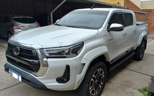 Toyota Hilux 2.8 Cd Srx 177cv 4x4 At