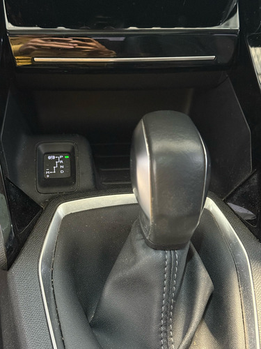 Peugeot 208 1.6 Feline Tiptronic