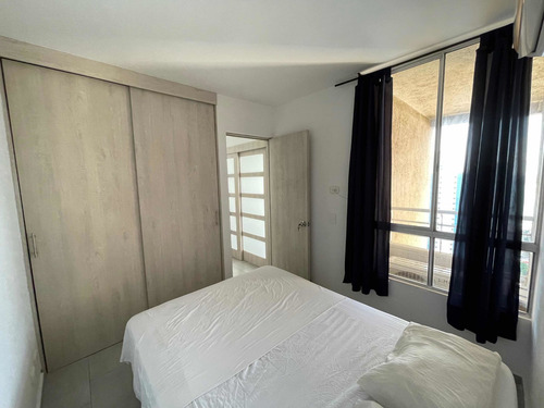 Imagen 2 de 14 de Se Vende Apto En Aqualina O Cesión Derechos Torre 694