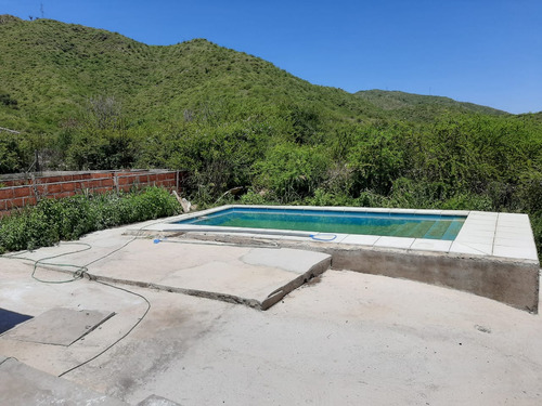 Casa A La Venta En Comuna De San Roque. (c373)