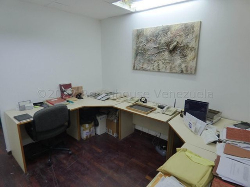 Imagen 12 de 12 de Oficina En Venta En El Rosal 22-25283 Adri 04143391178