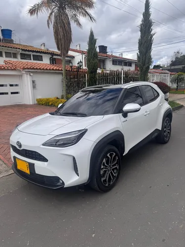 Toyota Yaris Cross 1.5 Hev Xs