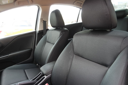 Imagen 10 de 15 de 2017 Honda City Lx Factura Original