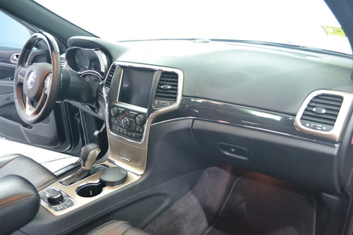 Imagen 9 de 13 de Jeep Grand Cherokee Overland 4x4 At 2017-imolaautos