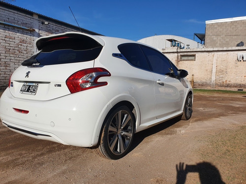 Imagen 6 de 11 de Peugeot 208 2014 1.6 Xy