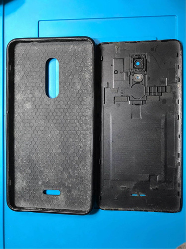 Tapa Trasera + Funda Alcatel A3 Xl (Usado)