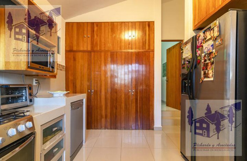 Casa En Venta En El Club De Golf Santa Fe Xochitepec Morelos.