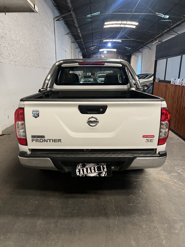 Nissan NP300 2.3 Frontier Se Plus Cd 4x2 Mt