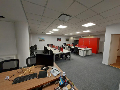 Imagen 7 de 12 de Excelente Oficina En Juan Carlos Cruz Al 2300 De 192 M2 Cubiertos