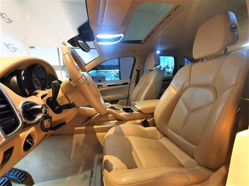 Imagem 9 de 10 de Porsche Cayenne