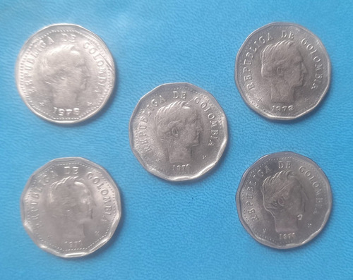 5 Monedas De 50 Centavos Varios Años