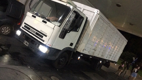 Imagen 3 de 8 de Iveco 90e 14