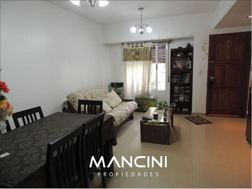 Triplex 4 Amb Con 2 Cocheras - Villa Ballester