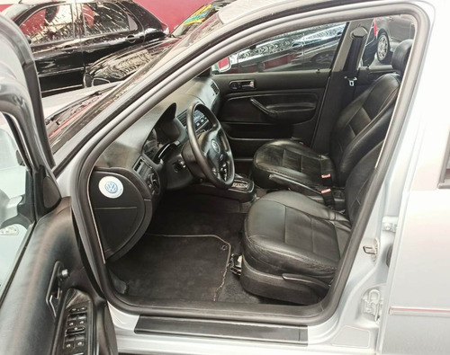 Bora 2.0 Comfortline 05 Aut Novo Troco Favorita Multimarcas