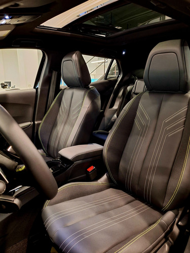 Peugeot 2008 1.0T Gt