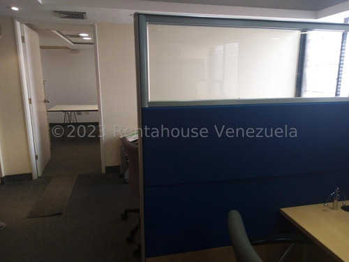 Oficina En Venta En Sabana Grande Jdv Cod 24-28448