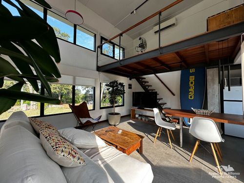 Moderna Casa En Venta En Balneario Fomento #398