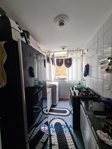 Imagem 3 de 9 de Apartamento 52 M² 02 Dormitórios Jardim Valeria - 4729-1