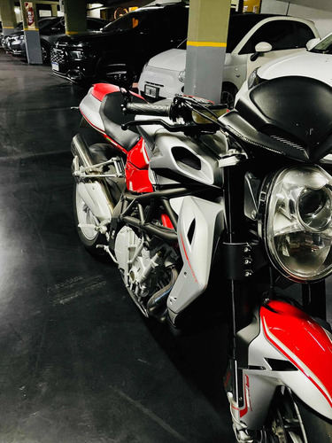 Imagen 9 de 12 de Mv Agusta Brutale 1090 Rr