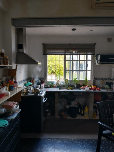 Imagen 7 de 18 de Excelente Casa Con Fondo Acepta Permuta!!!!