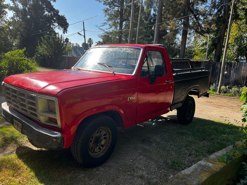 Ford F-100 3.9D Std