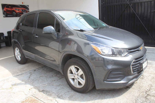 Imagen 3 de 15 de Chevrolet Trax 2019 5p Ls L4/1.8 Man