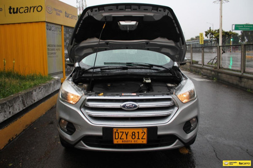 Ford Escape 2.0 TITANIUM 245hp 4X4