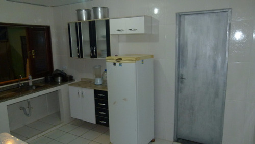 Imagem 6 de 13 de Vendo Pousada Casa Com Piscina Praia Itanhaem