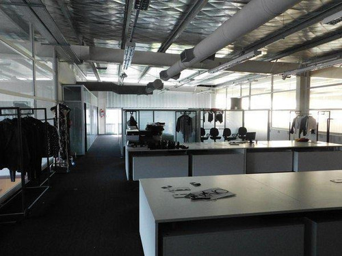 Imagen 11 de 21 de Oficinas - Troncos Del Talar