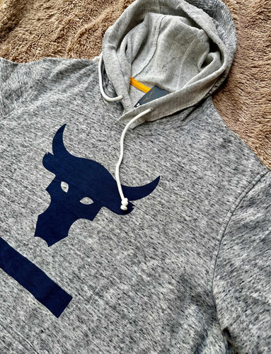 Sudadera De Entrenamiento Project Rock Rock Terry Talla L (Usado)