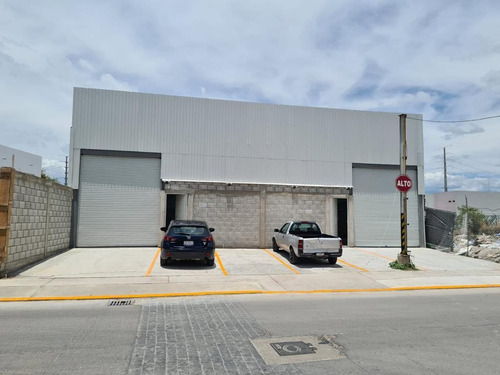 Bodega En Renta Camino A Jofre Santa Maria Celaya 