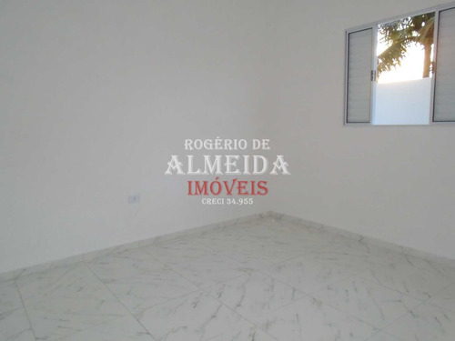 Imagem 19 de 28 de Casa Com Piscina 3 Dorms - V968