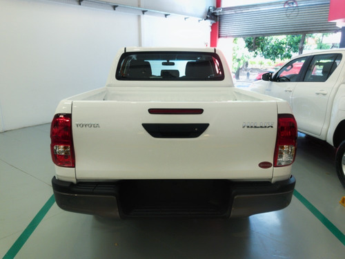 Toyota Hilux 4x4 Dc Dx 2.4 Tdi 6 Mt My21