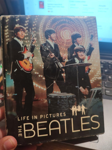 Libro The Beatles Life In Pictures, En Ingles