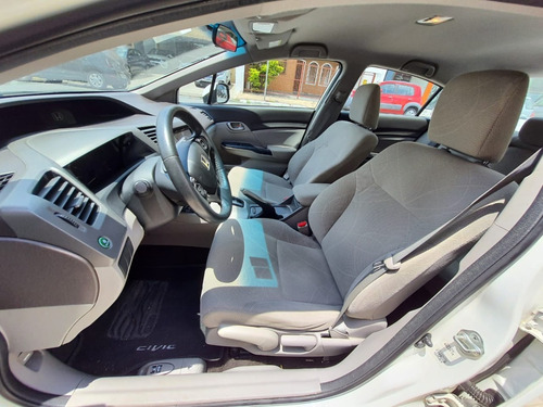 Imagem 5 de 10 de Honda Civic Lxs 1.8 Flex 2012