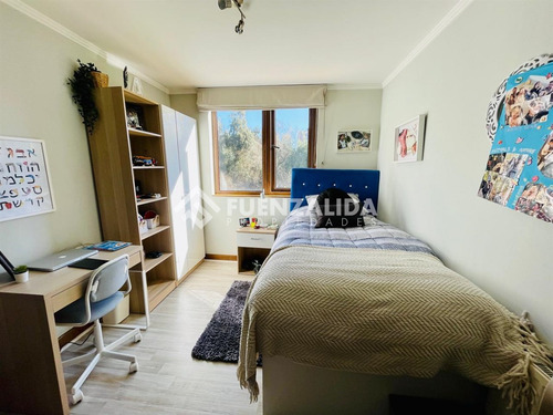 Departamento En Venta De 4d La Dehesa Colegio Los Alerces