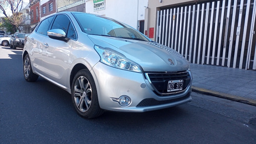 Imagen 2 de 10 de Peugeot 208 Feline Pack Cuir Muy Bueno Permuto - Financio